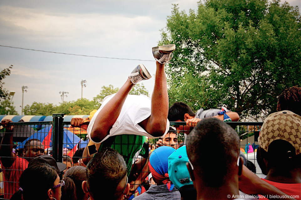 Caribana runaway over the fence (Toronto, 2010)