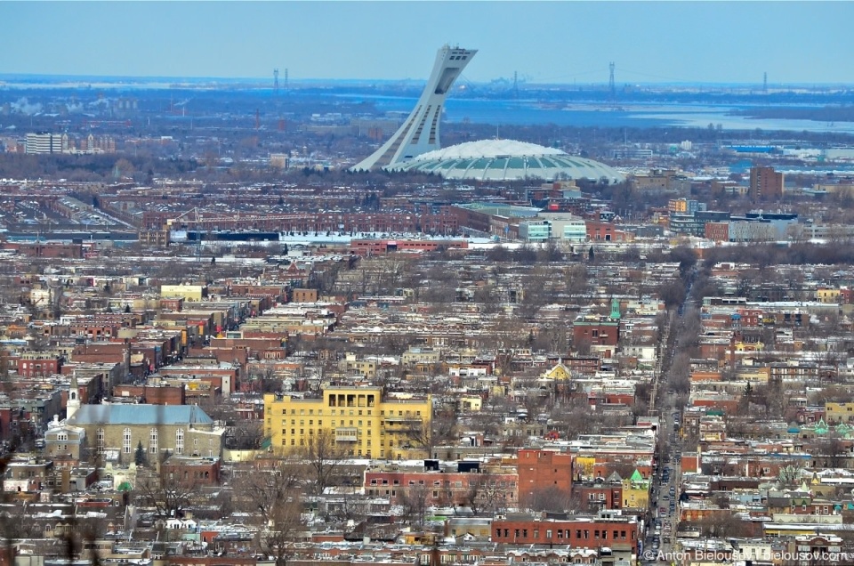 Montréal view from Mont Royal to Bio Dôme (Olympic stadium)