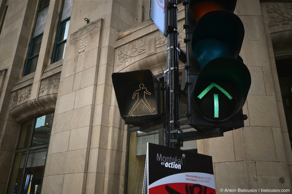 Montréal Street Light