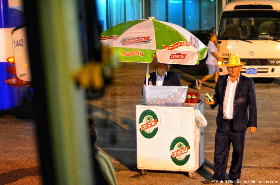 Cuban pop vendor in Holguin airport