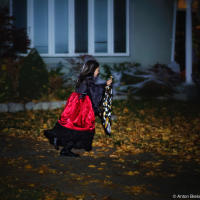 Halloween in Canada: witch costume for trick or treat Halloween in Canada: witch costume for trick or treat