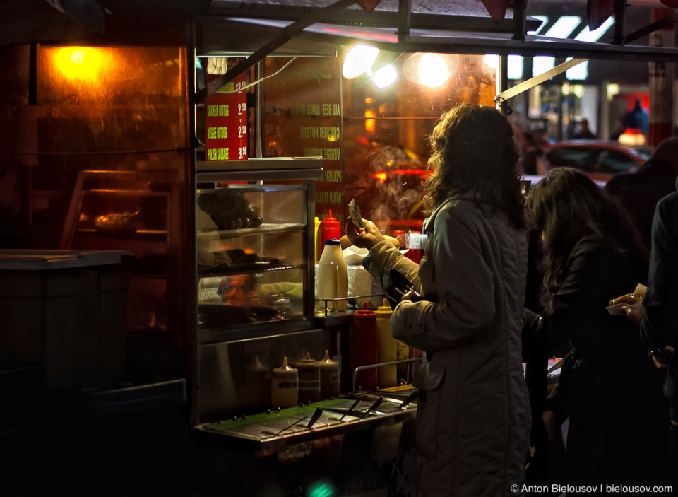 Buying a hot dog on Yonge-Dundas square