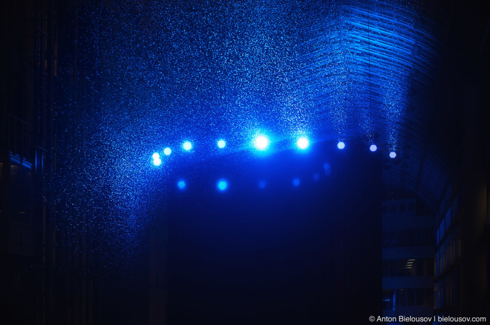 Artificial Snow at Swarovski Wish Tree Unveiling in Eaton's Centre (Toronto, ON 2010)