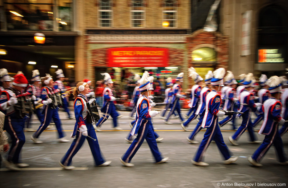 Santa Claus Parade, Toronto 2010