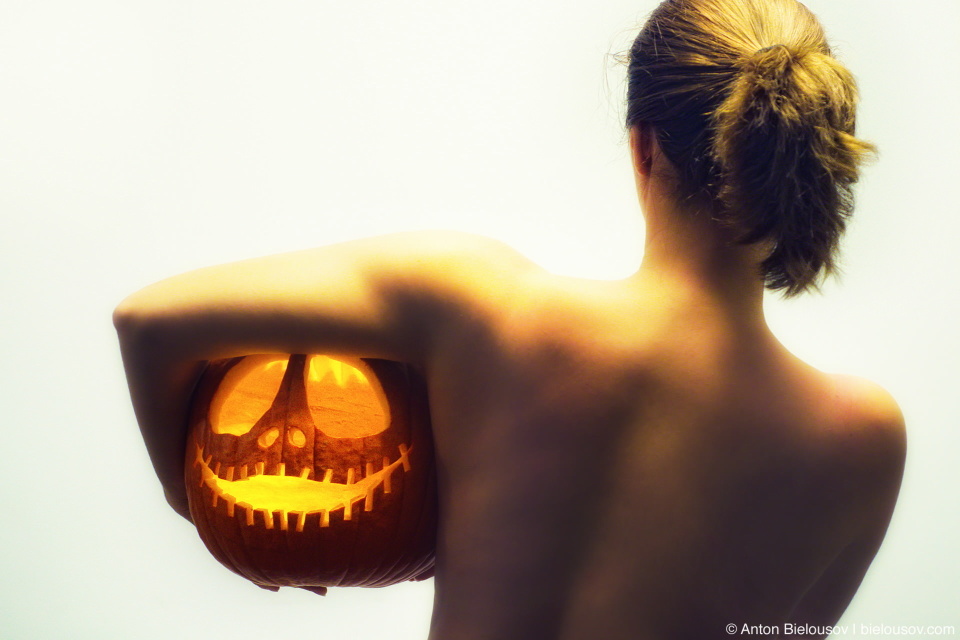 Erotic Halloween Naked Girl