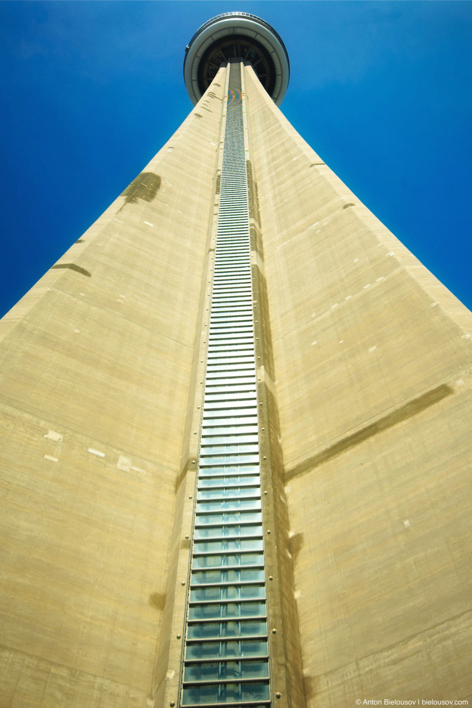 CN Tower view from the foot