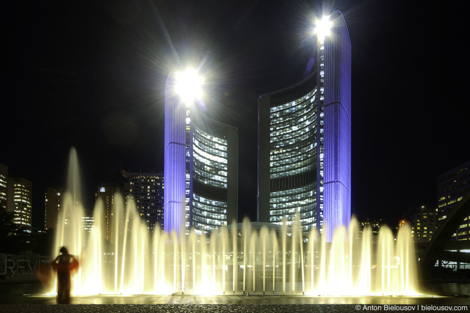 Toronto City Hall at night