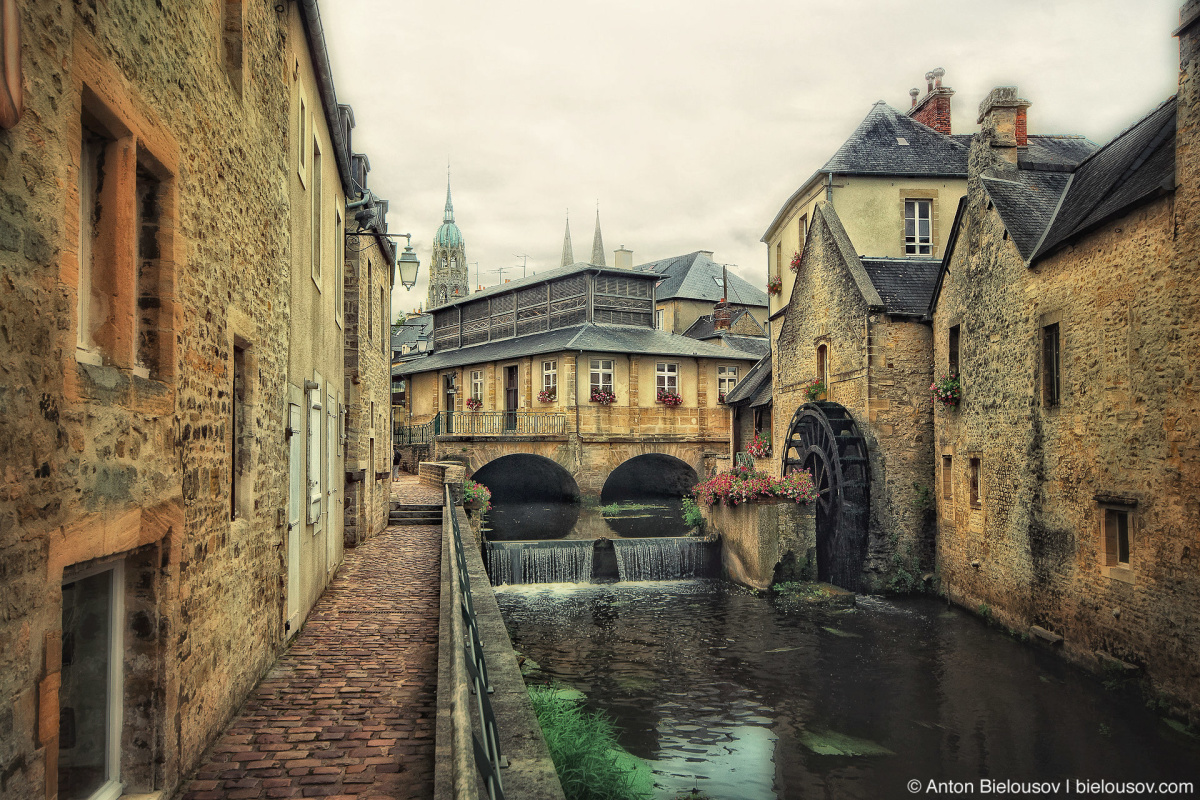 Bayeux L'Office de Tourisme (Normandy, France)
