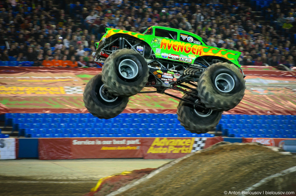 Monster Jam Trucks: “Avenger”