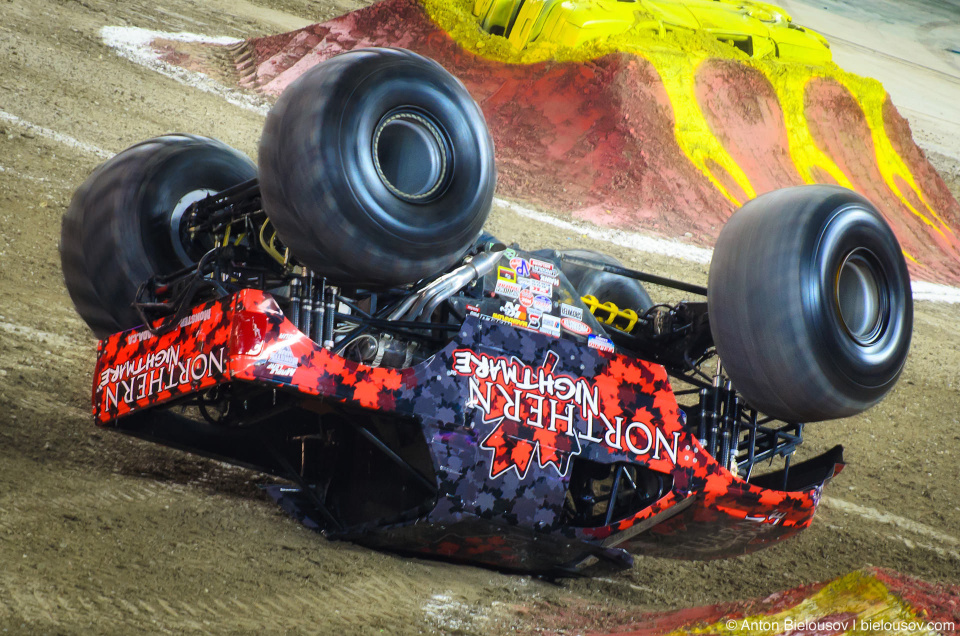 Monster Jam Trucks, Toronto: “Northern Nightmare”