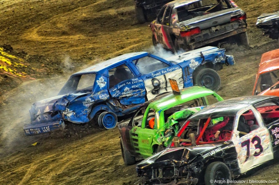 Monster Jam Derby (Toronto, Jan. 21, 2012)