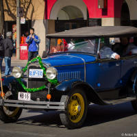 Vintage car at Toronto St Patrick Parade Vintage car at Toronto St Patrick Parade