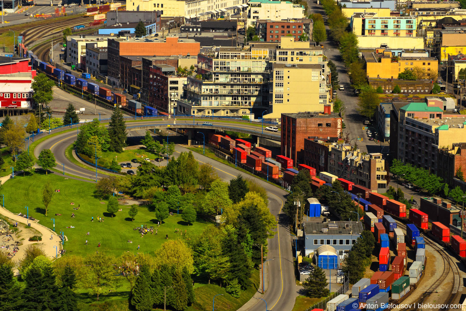 Путешествия: Ванкувер: vancouver waterfront trains