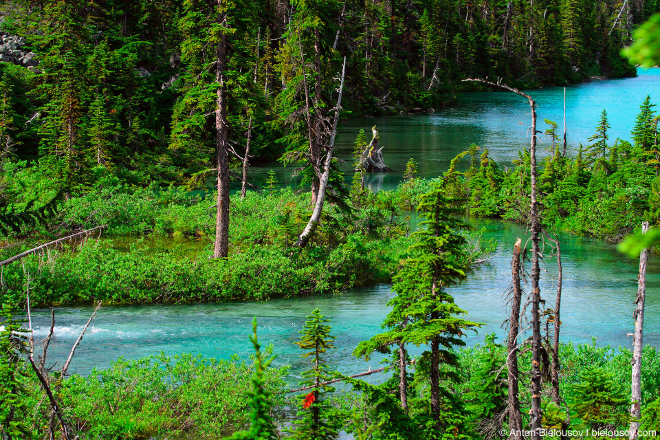 Joffre Lakes river