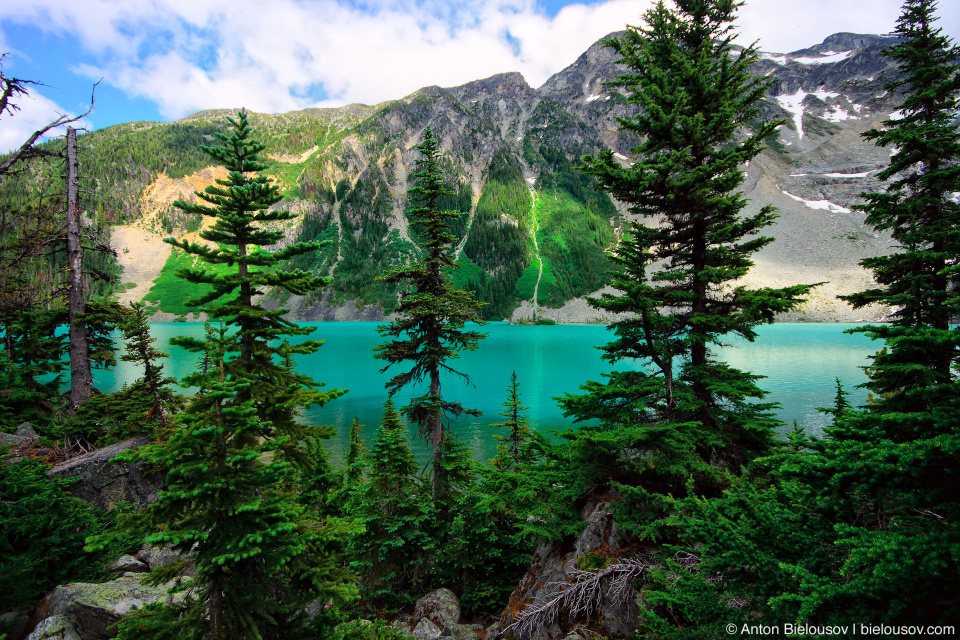 Upper Joffre Lake as seen from the trail