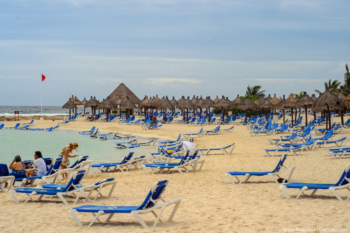 Grand Bahia Principe hotel beach