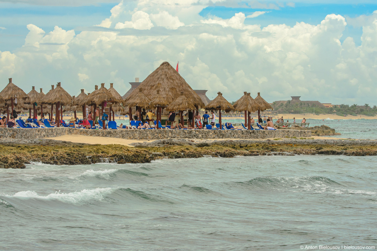 Grand Bahia Principe hotel beach