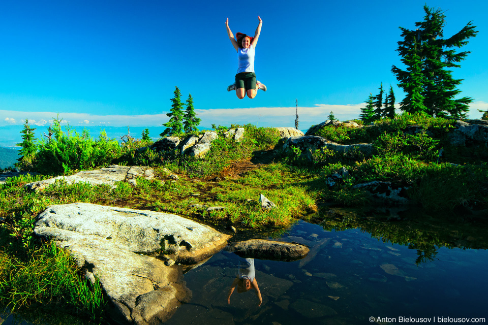 Прыжок на вершине Goat Mountain (1,401 м)