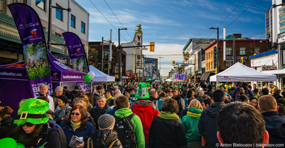 Кельтская деревня на Granville St. (Vancouver)