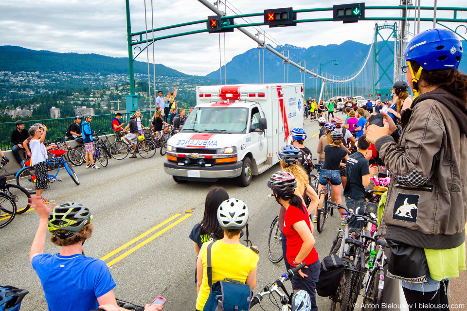 Ambulance passing through Golden Ears Bridge blocked by Critical Mass in Vancouver, BC