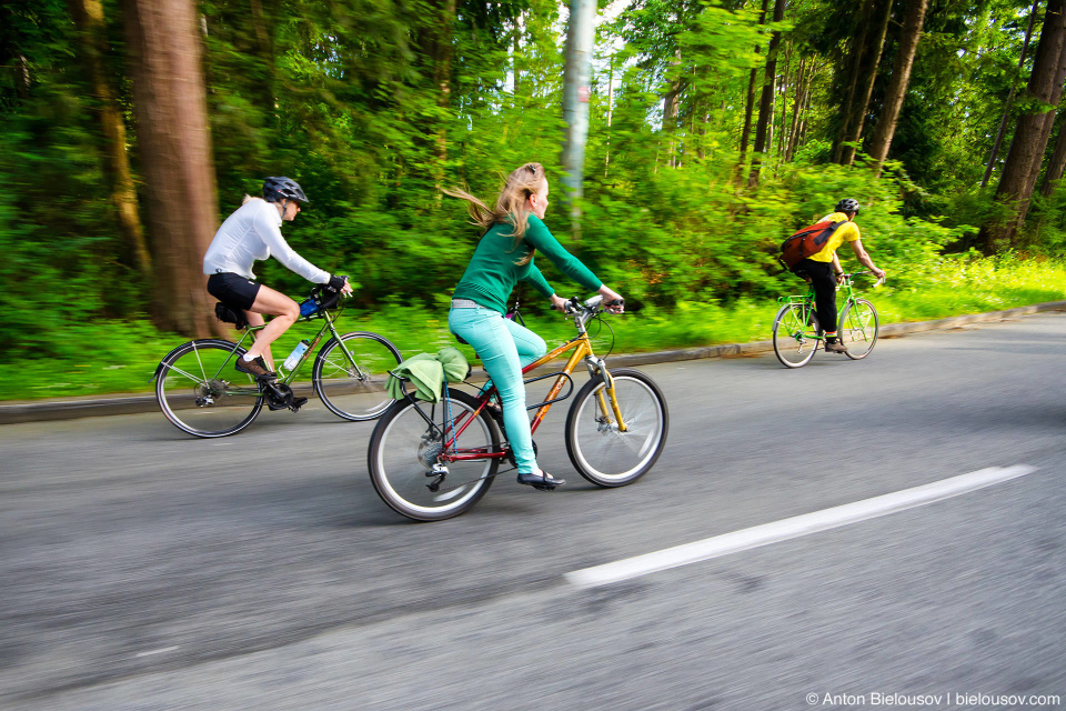 Vancouver Critical Mass riding downhill to Stanley Park