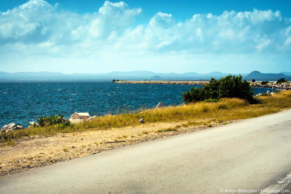 El Pedraplen bridge. Cuba, Caya Santa Maria