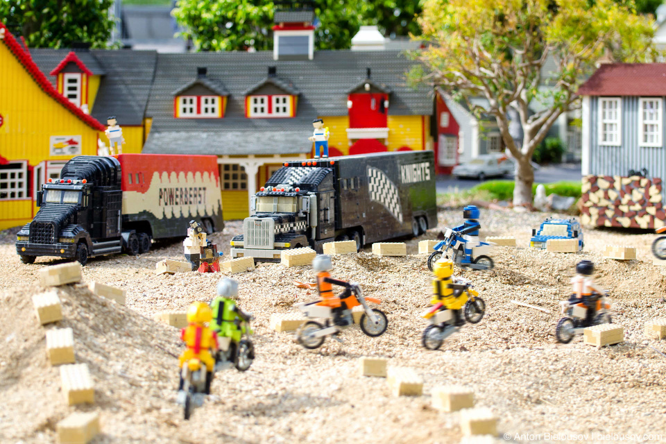 It's a race day! Lego motcross in Legoland, California