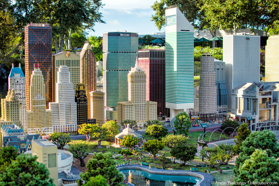 MetLife tower — New York Miniland USA in Legoland, California