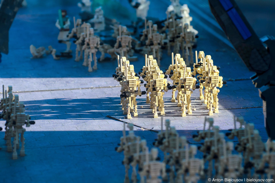 Lego Star Wars Clones Attack in Legoland Miniland, California