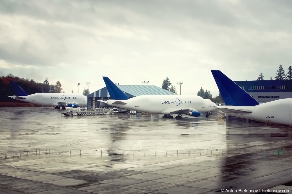 Boeing Dreamlifter in Everett, WA