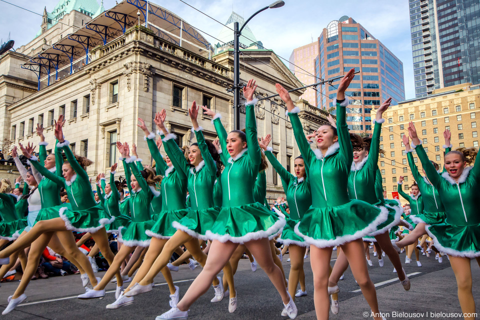 Vancouver 11th Santa Claus Parade (2014)