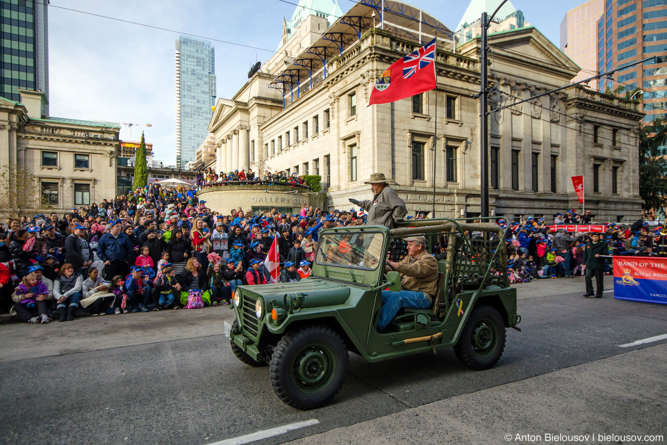 Vancouver 11th Santa Claus Parade (2014)