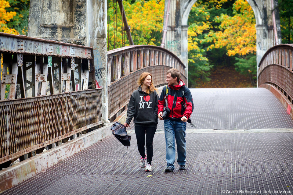 Alexandra Bridge in autumn colours