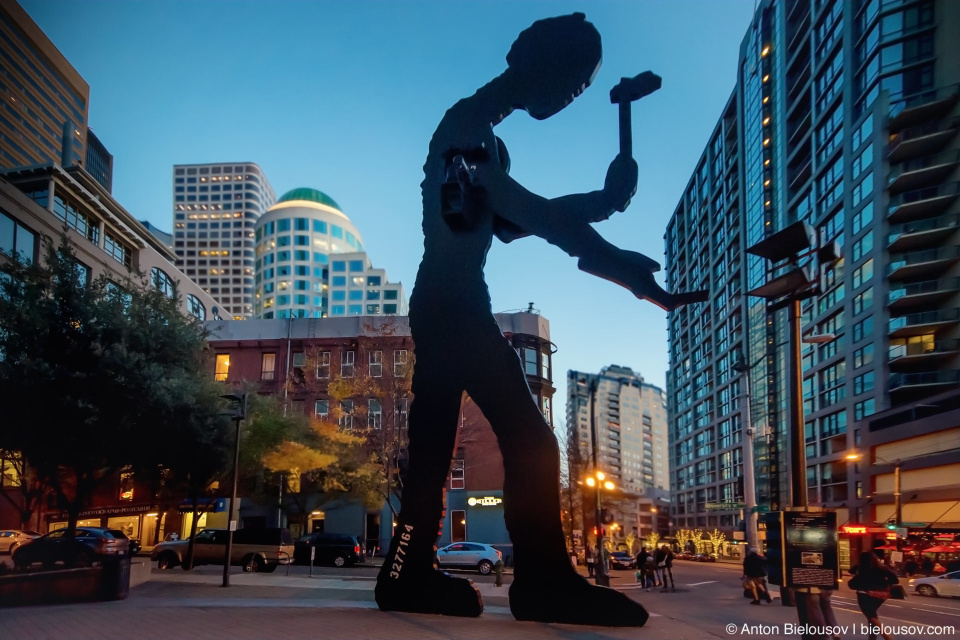 “Hummering Man” — Seattle Art Museum