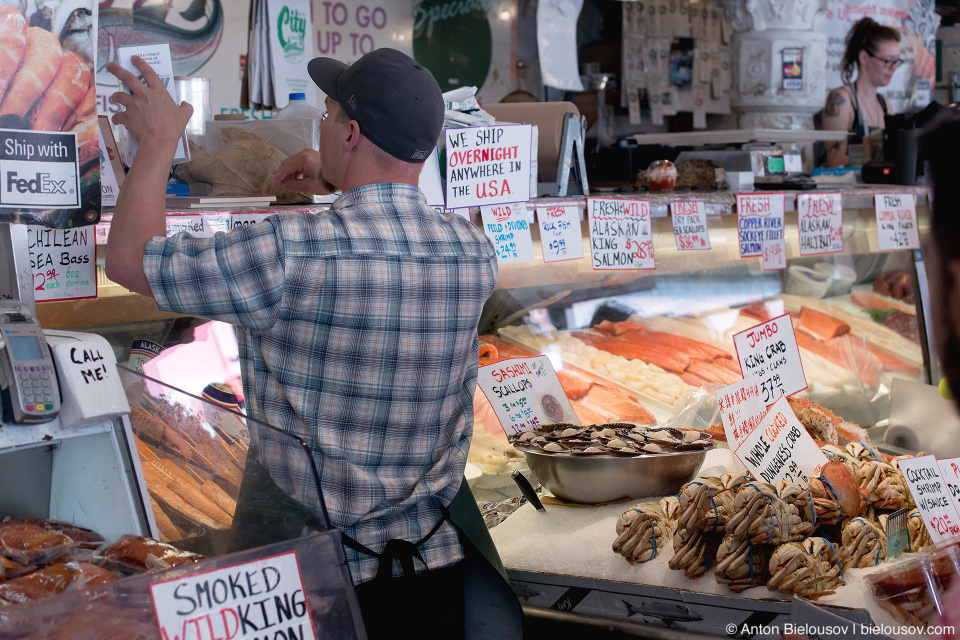 Рыбный рынок в Сиэтле (Pike Place fish market, Seattle, WA)