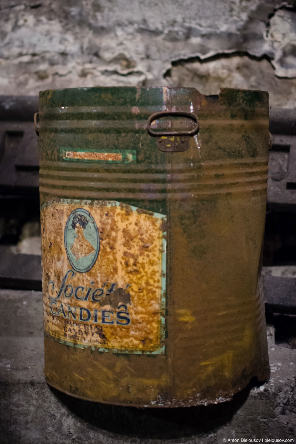 Seattle underground Tour: Vintage candies can