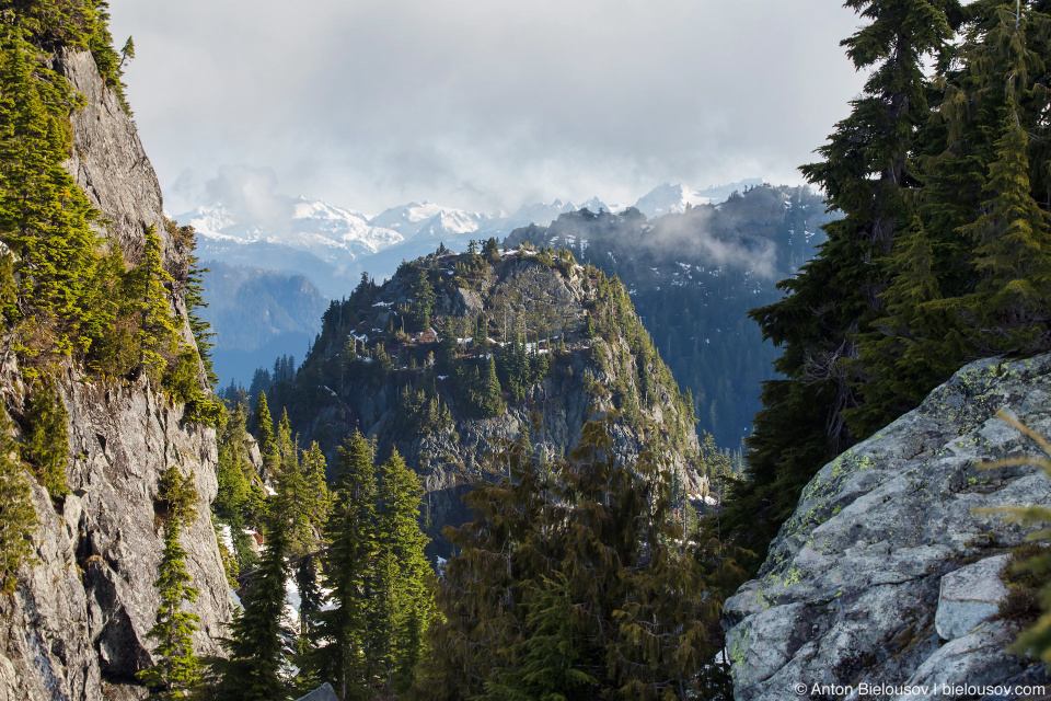 Вид с вершины горы Сеймур (Seymour Mountain)