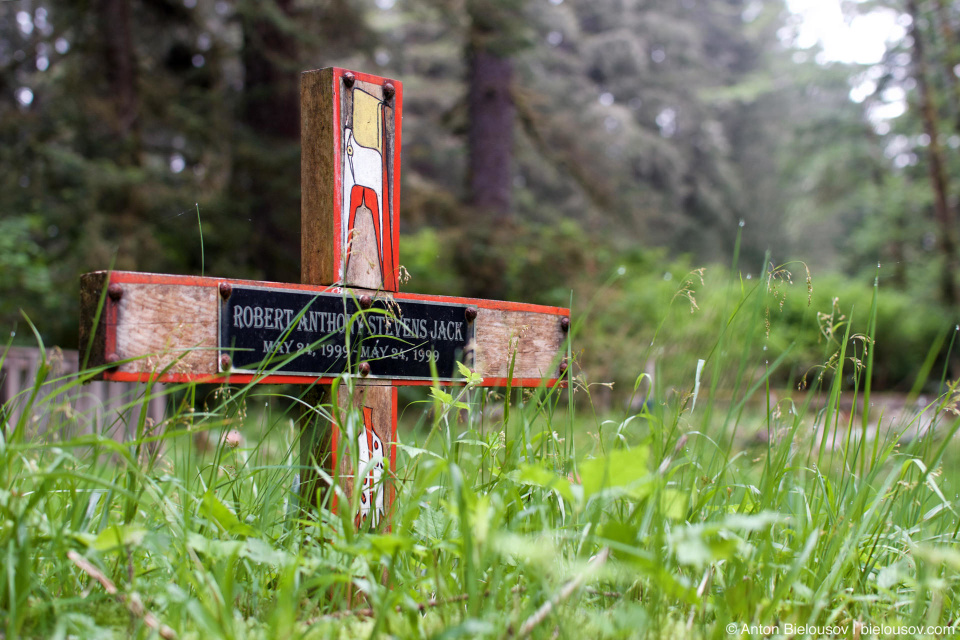 Кладбище индейцев Pacheedaht (Port Renfrew, BC)