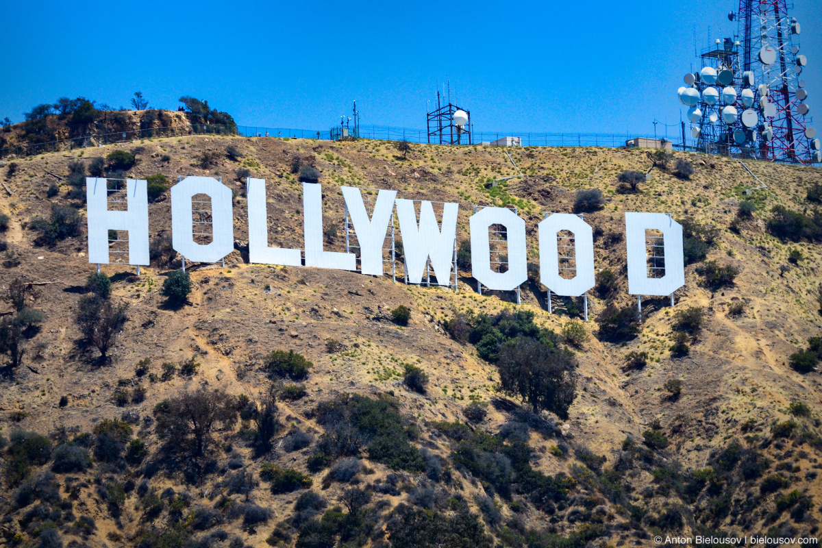 Hollywood sign