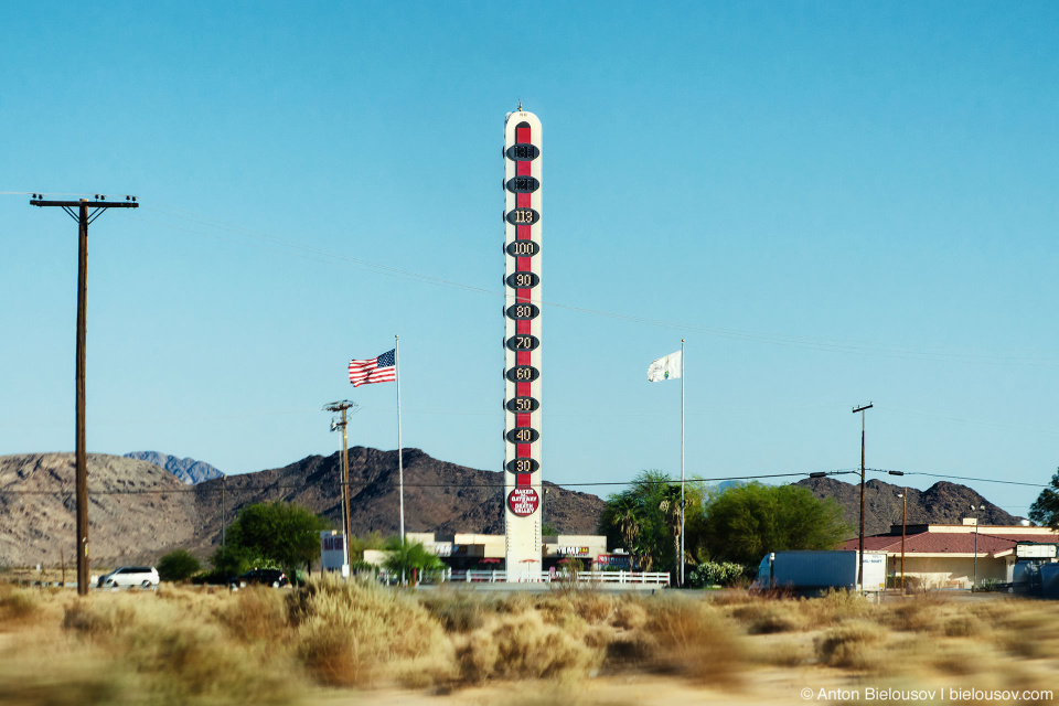 World tallest thermometer