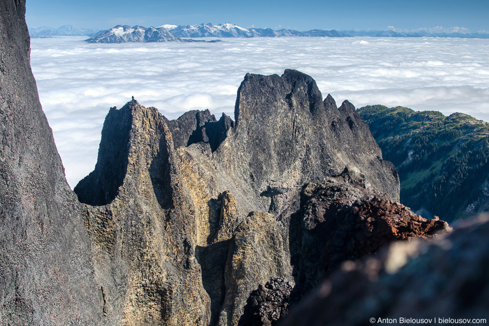 Bishop Mitra rock formation, Black Tusk