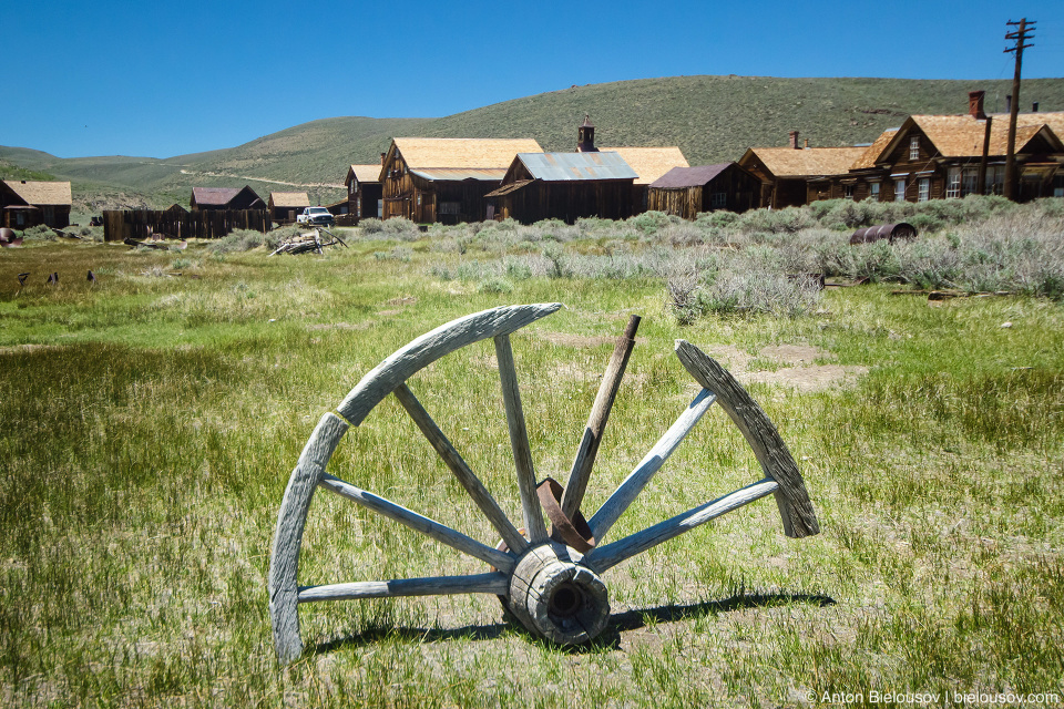 Wooden wheel, Bodie, CA