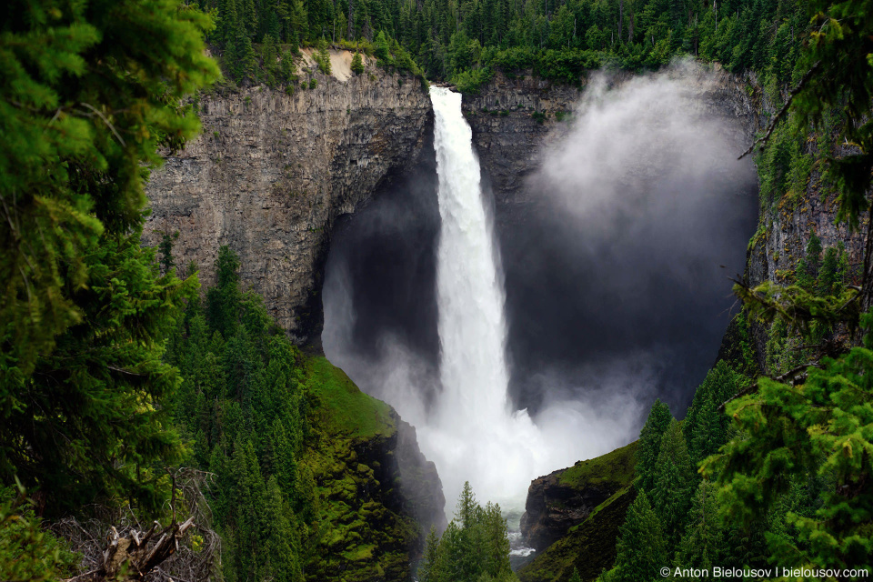 Helmcken Falls (141 m), Wells Gray Provincial Park, BC