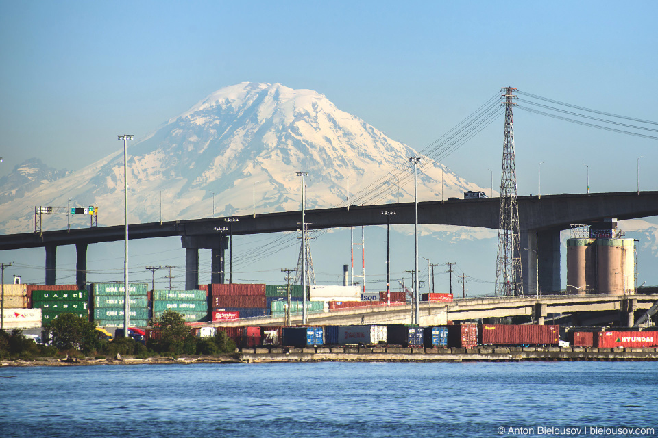 Seattle City Pass: Mount Rainier from Harbour Tour