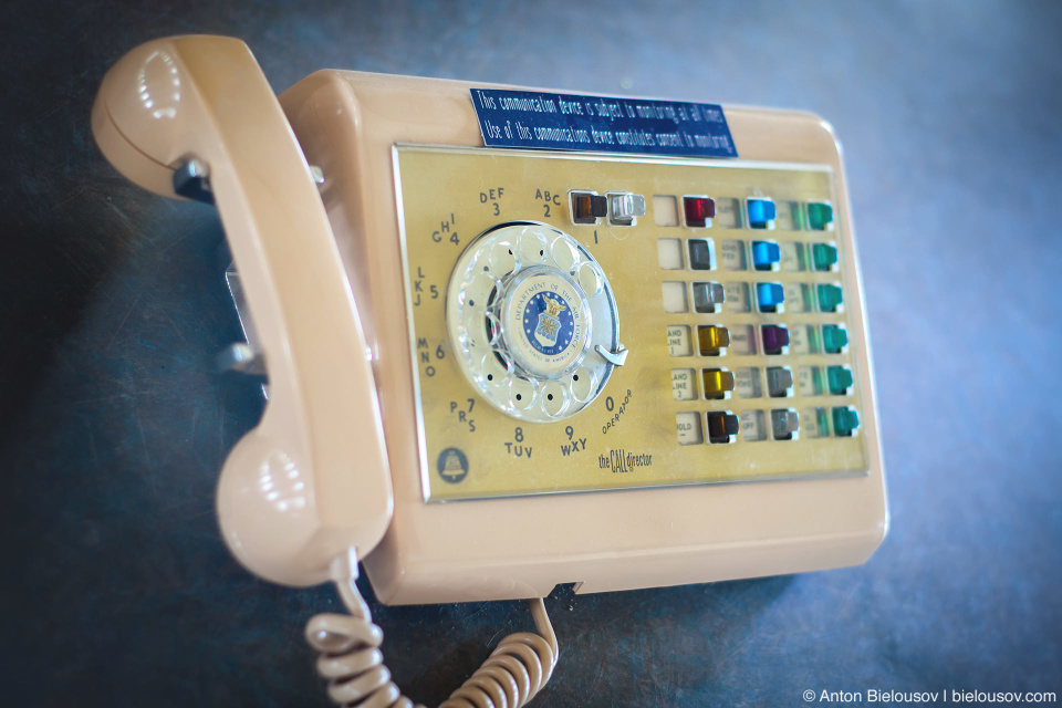 Seattle Museum of Flight: 1958 Boeing 707-120 Air Force One US President's Phone