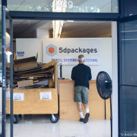 5dpackages, оказалась буквально первым же дом при въезде в Блейн, всего в какой-то сотне метров от пункта пропуска на Арке Мира (Peace Arch) все остальные должны быть чуть глубже в город, потому как блие уже нет ничего. 5dpackages, оказалась буквально первым же дом при въезде в Блейн, всего в какой-то сотне метров от пункта пропуска на Арке Мира (Peace Arch) все остальные должны быть чуть глубже в город, потому как блие уже нет ничего.