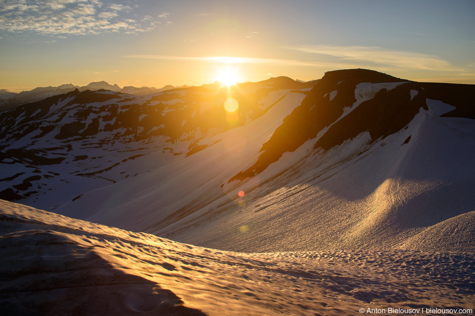 Восход солнца на пике Panorama Ridge