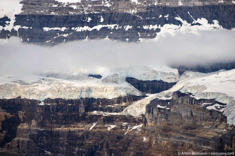 Lake Louise glacier (Banff National Park)