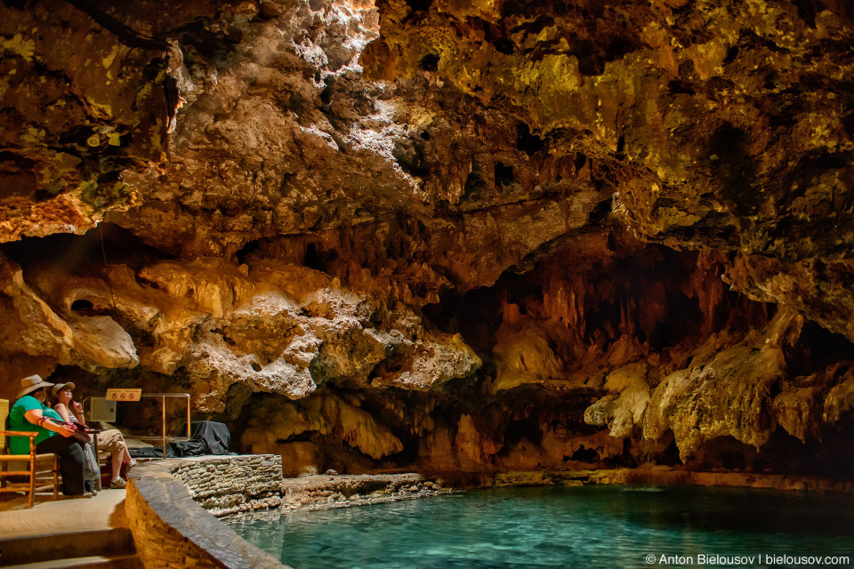 Cave and Basin (Banff, AB)