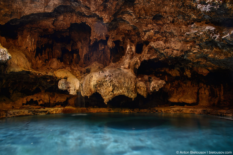 Cave and Basin (Banff, AB)